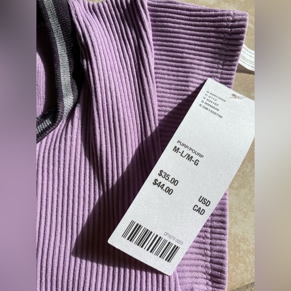 Urban outfitters NWT out from under go for gold lavender crop top - Picture 4 of 7